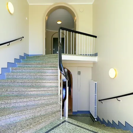 Forenom Serviced Apartments Helsinki Toeoeloe Exterior photo