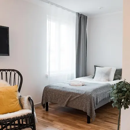 Forenom Serviced Apartments Helsinki Toeoeloe Exterior photo