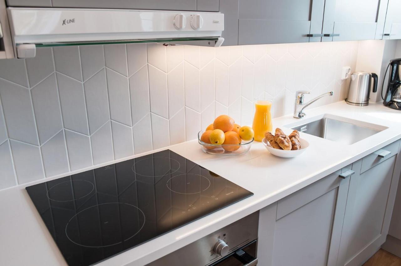 Forenom Serviced Toeoeloe Apartamento Helsinki