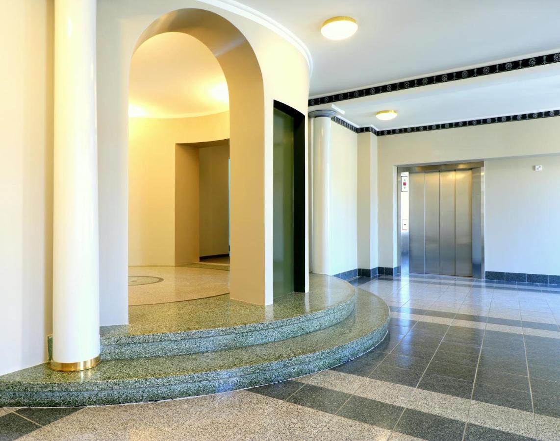 Apartamento Forenom Serviced Toeoeloe