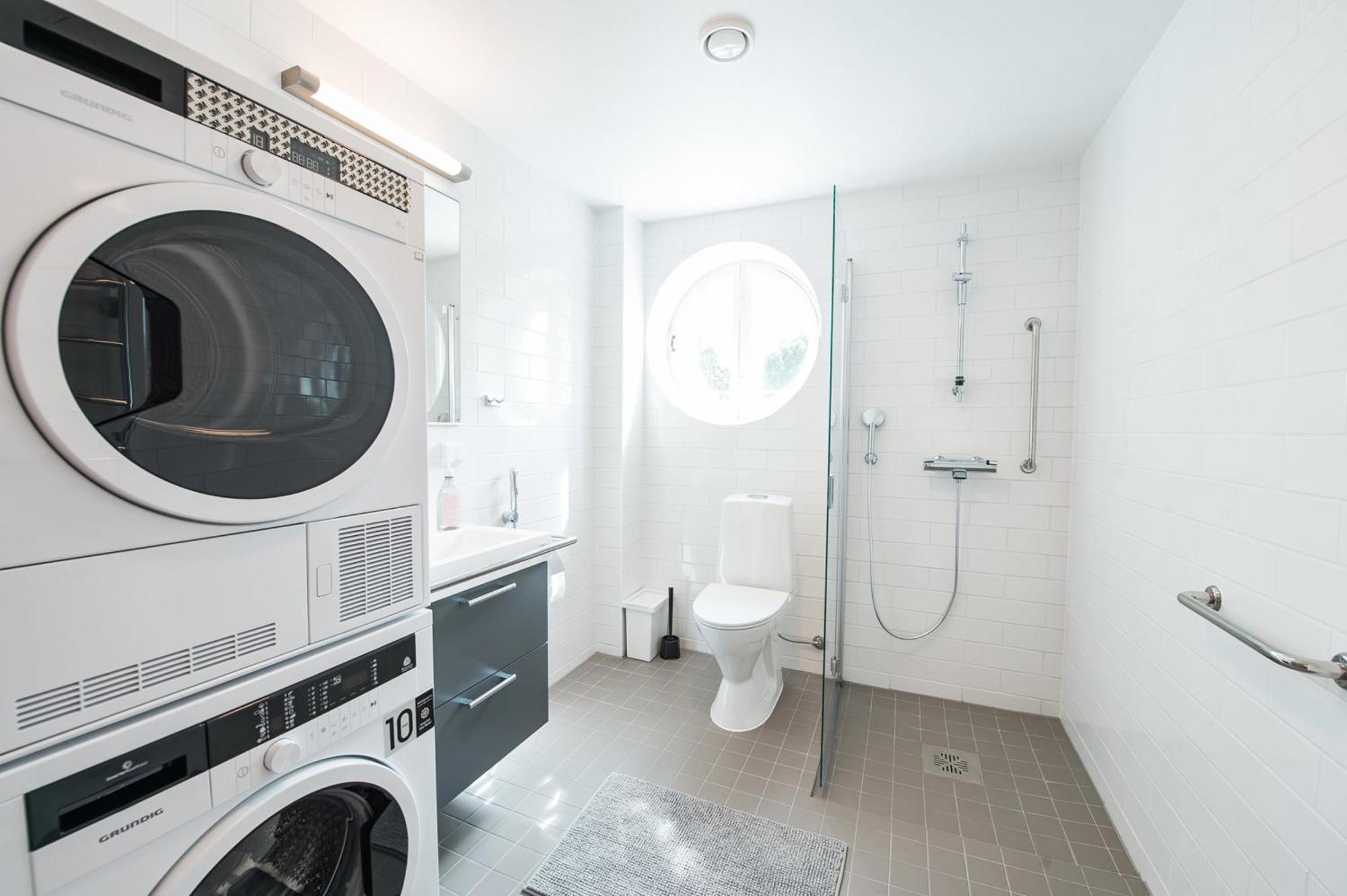 Forenom Serviced Toeoeloe Apartamento *